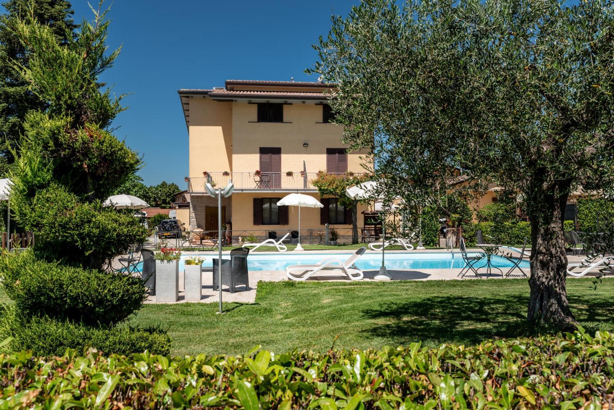 Agriturismo Il Girasole Assisi Kültér fotó