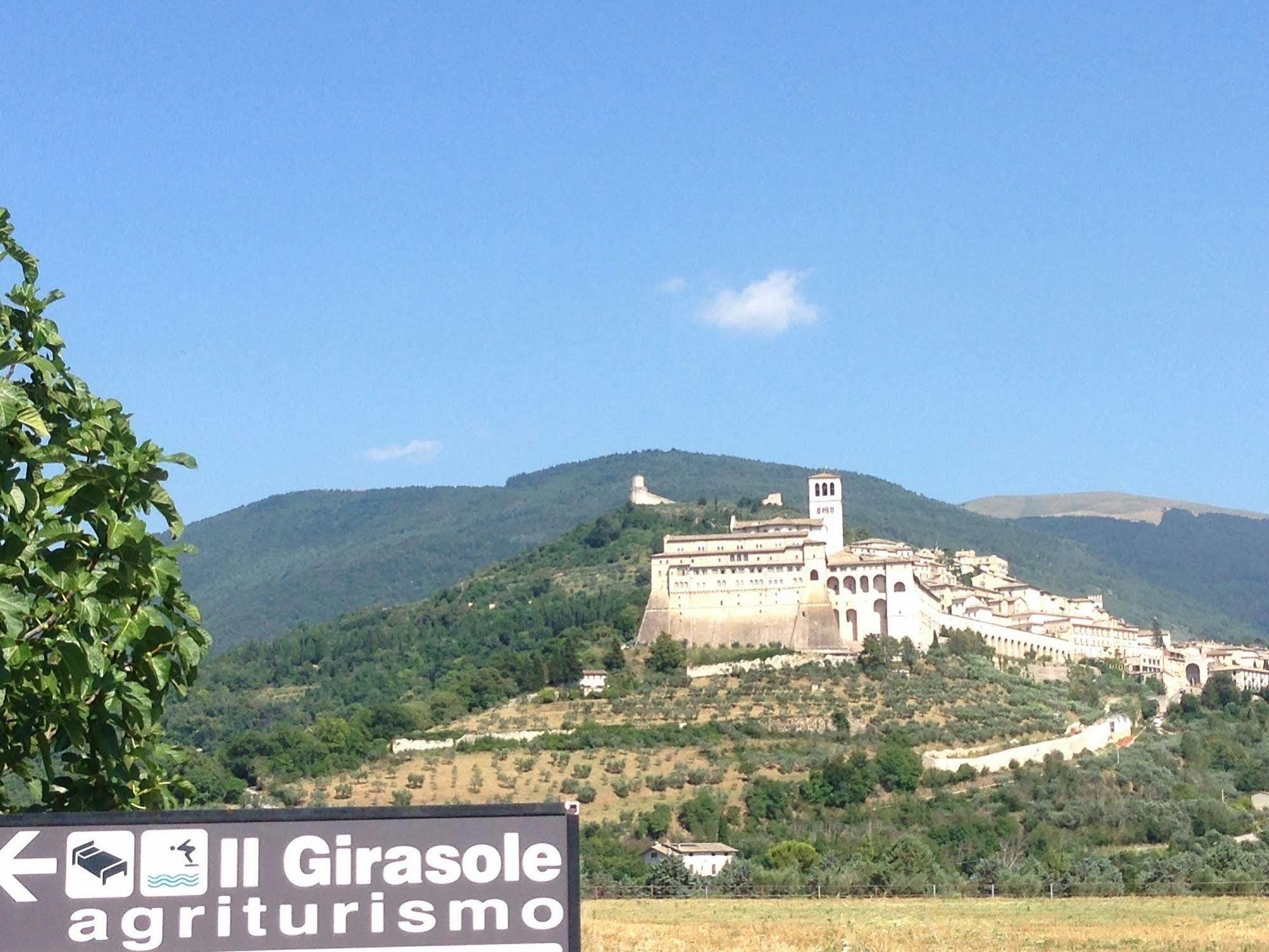 Agriturismo Il Girasole Assisi Kültér fotó