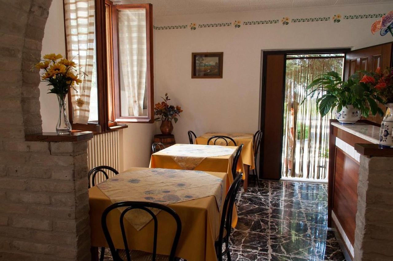 Agriturismo Il Girasole Assisi Kültér fotó