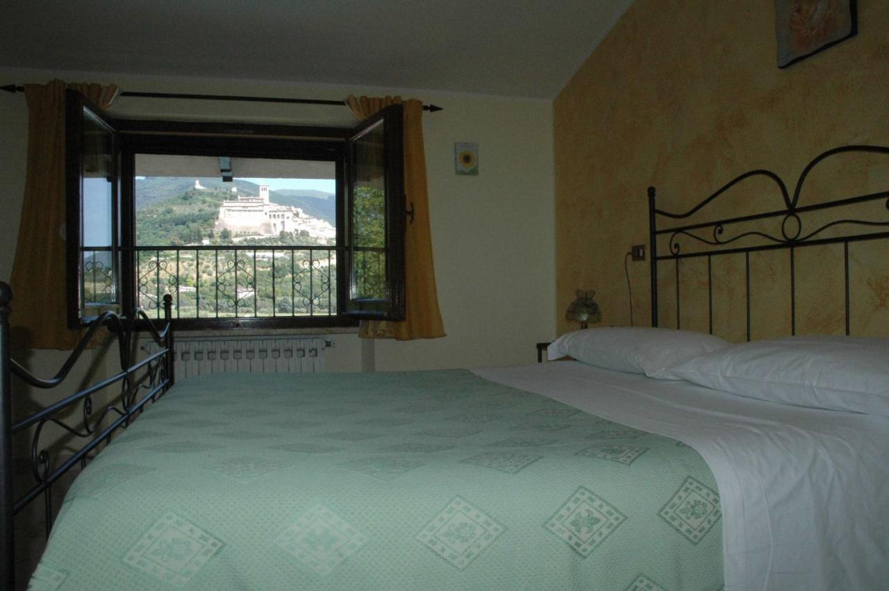 Agriturismo Il Girasole Assisi Kültér fotó