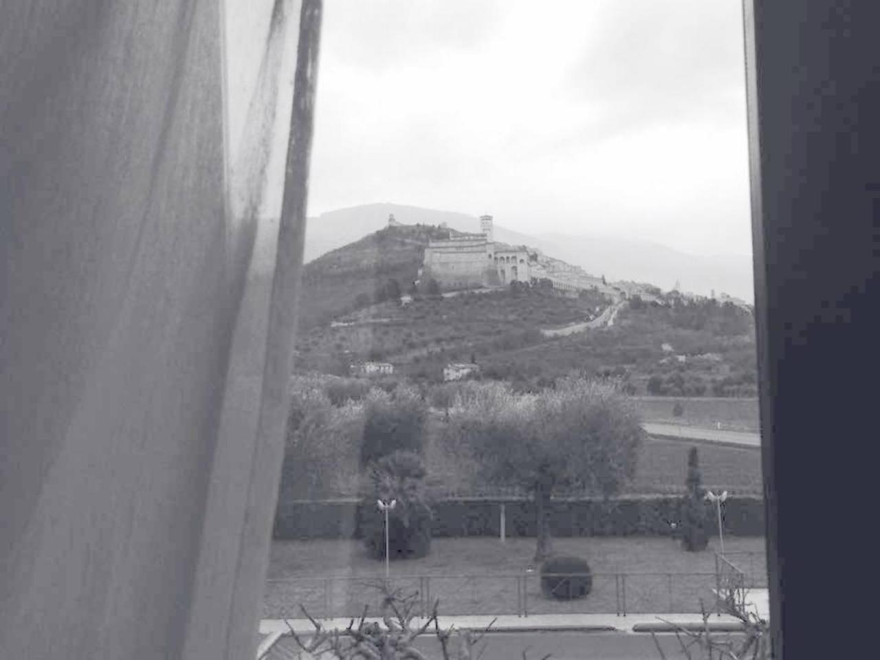 Agriturismo Il Girasole Assisi Kültér fotó